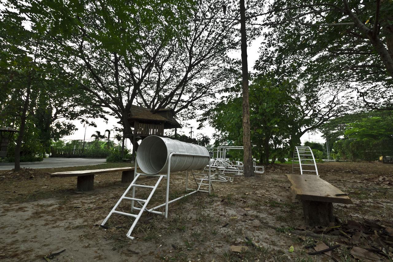 Tree House Hotel Sisaket Εξωτερικό φωτογραφία