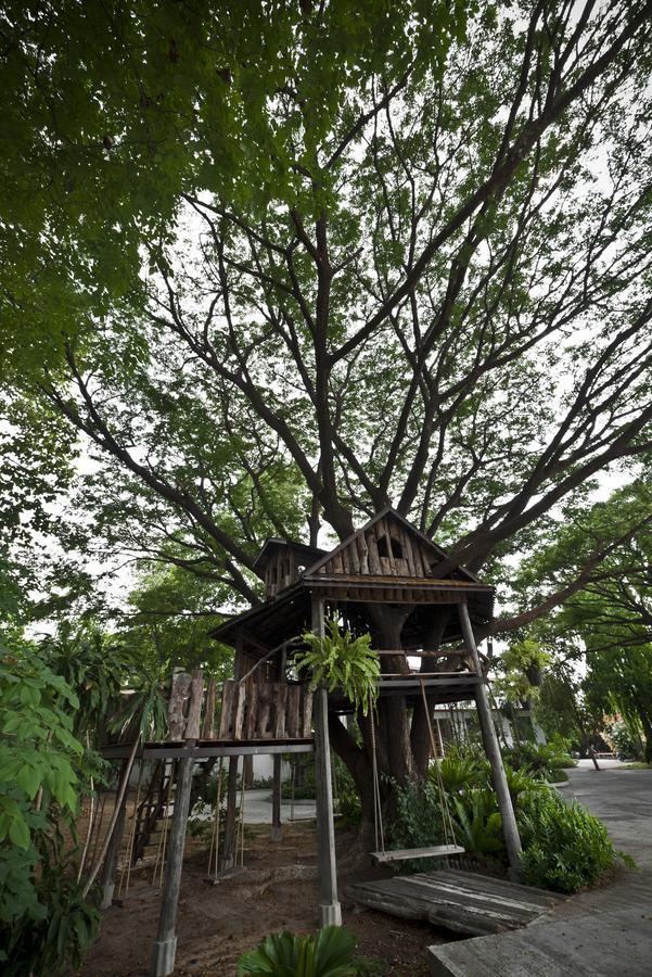 Tree House Hotel Sisaket Εξωτερικό φωτογραφία