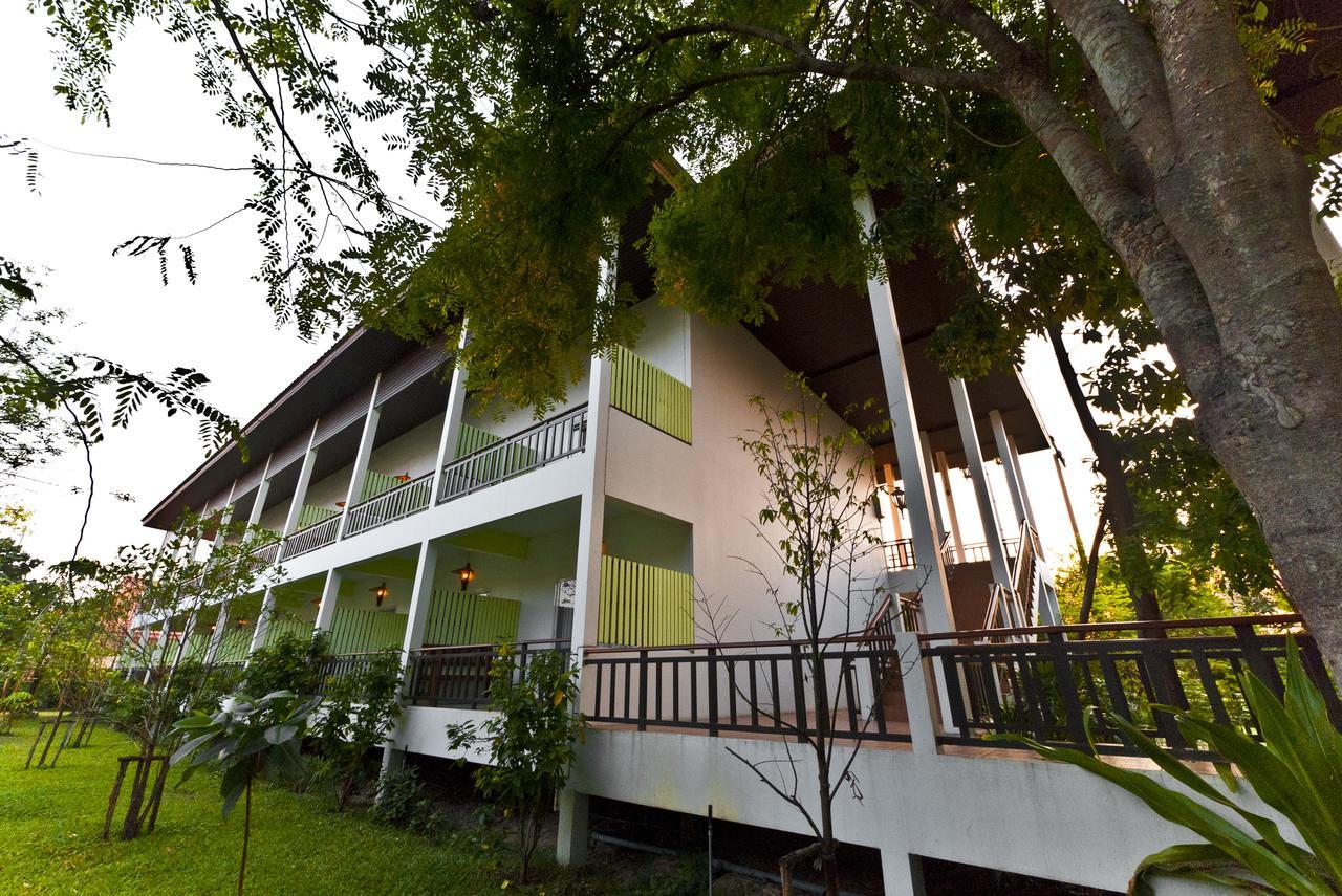 Tree House Hotel Sisaket Εξωτερικό φωτογραφία